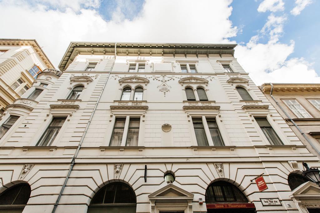 Romantic Hideaway Centertown Budapest Esterno foto
